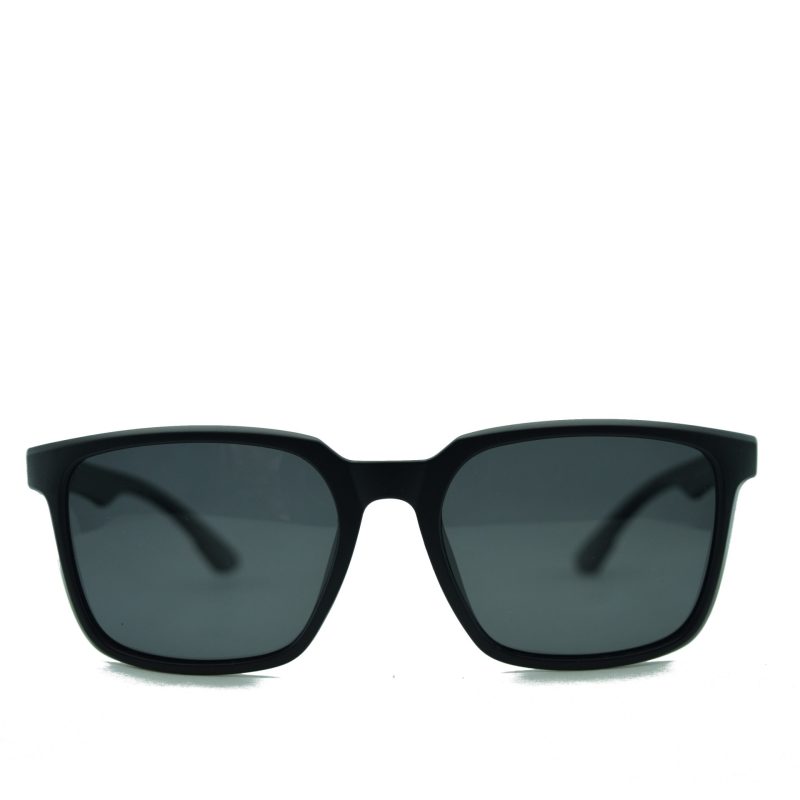 Anteojos de Sol de Plastico Negro livianos con protección UV | 4604NeCRNe