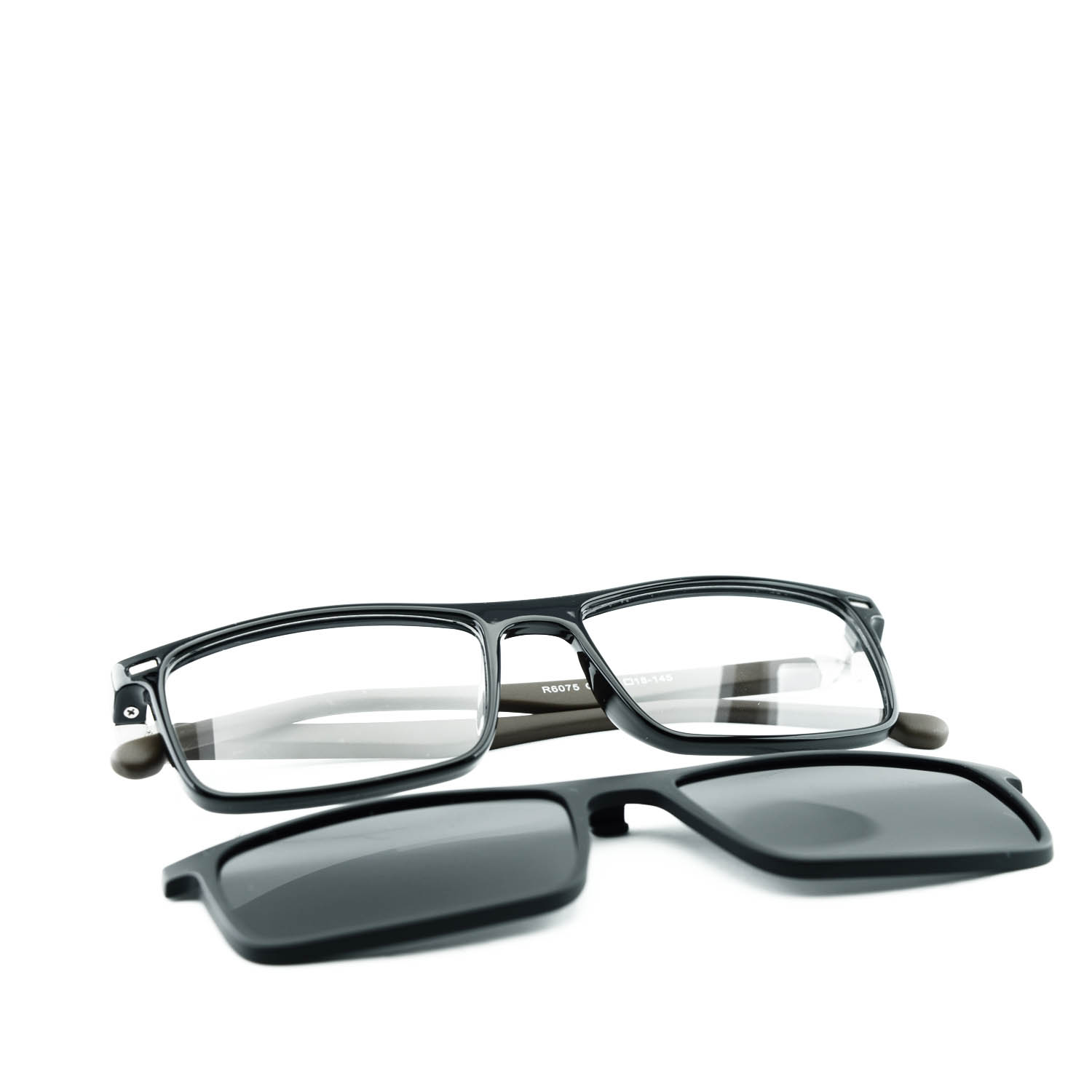 Anteojos Clip On de Plastico Negro livianos 2 en 1 | R6075NEMAC2